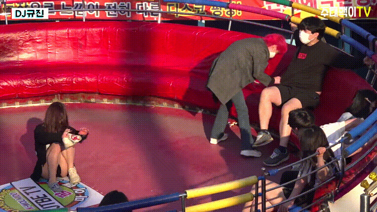 3365072b04f9e52446a75884c207afdf_1732082094_2389.gif