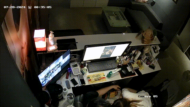 37ca62189c2be1828bdfc419cc64b8c9_1731693695_5247.gif