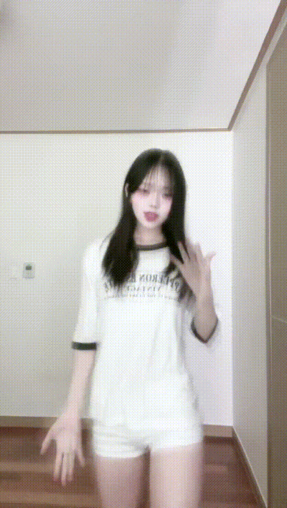 434511db3a530a123c1319ef93aabf11_1732350598_974.gif