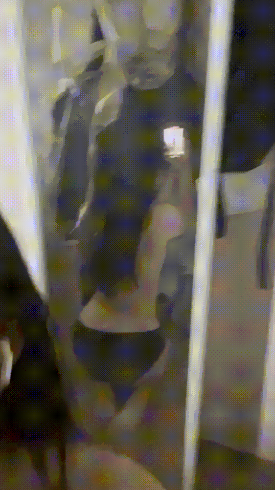 5c95955c7d4a54ea4284f38516b00869_1731745701_1102.gif
