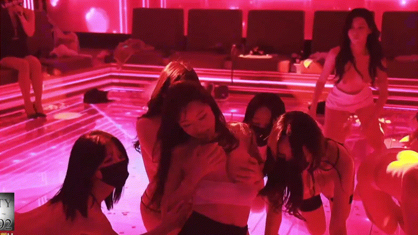 71cb9bf060bbb4037ad1917981583f25_1732268751_6709.gif
