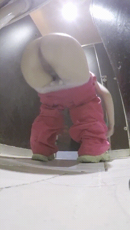 71cb9bf060bbb4037ad1917981583f25_1732272318_5717.gif