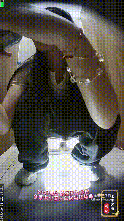 71cb9bf060bbb4037ad1917981583f25_1732272602_884.gif