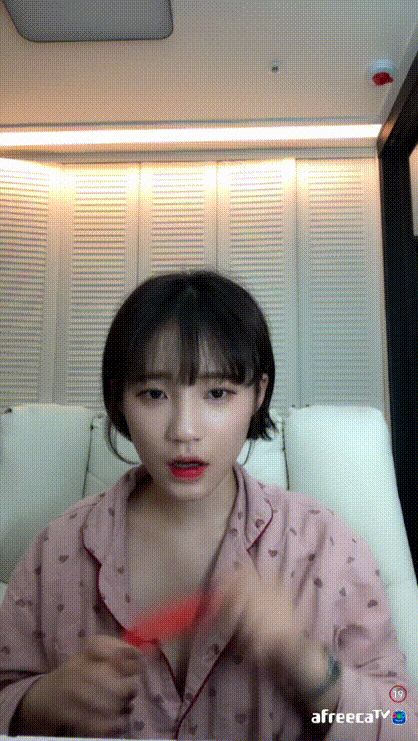 7b465b4949f4ae8a7c04b2806ef21594_1732532754_2954.gif