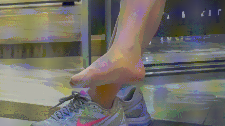 999e8404fe4e83d47856e21850f0873a_1730442119_2727.gif