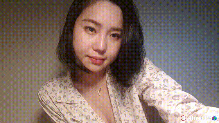 ac71260c696f30c2717de86c38e21bef_1732354618_0122.gif