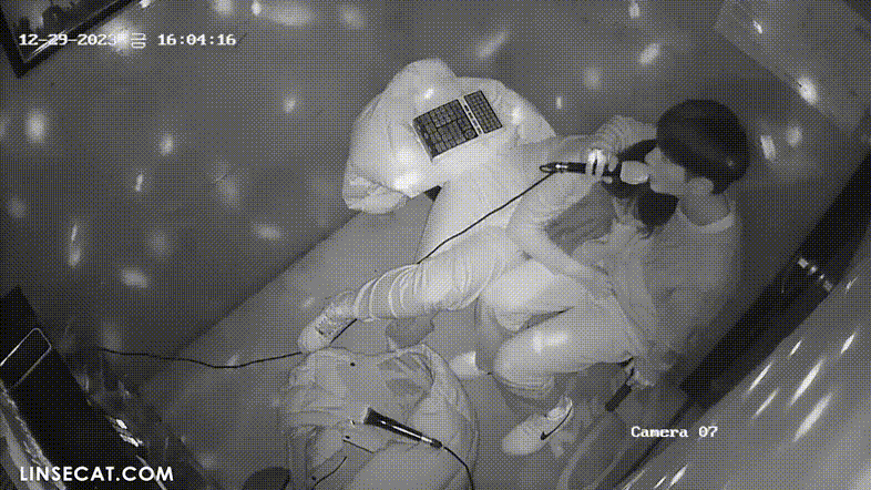 b26d6f21daee7275f0b71e22144b1e63_1730453548_1144.gif