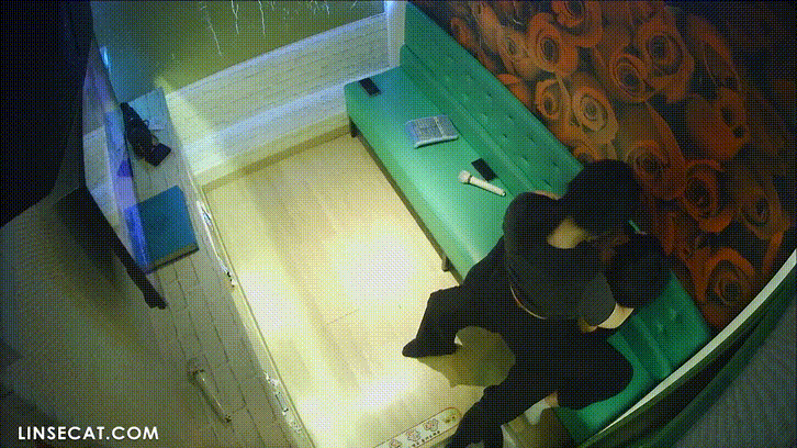 bc51d1553b6bf346109a4c668d7b9267_1731494109_128.gif