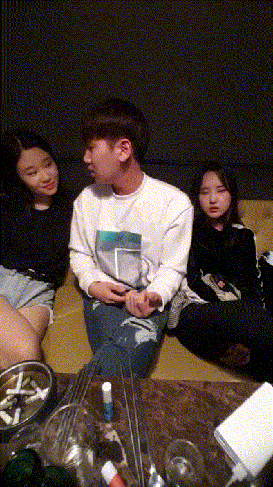 c9f1c46e9ac0f99ab5389291a78ab682_1732020598_7284.gif