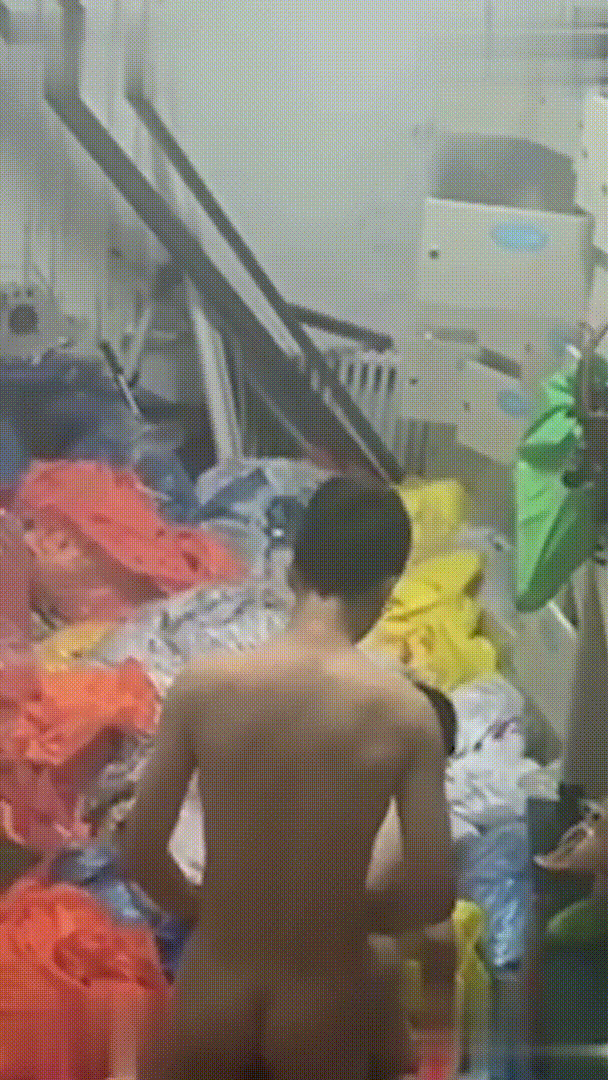 e1bef54628aede44653bdedadb2e5d86_1731666700_6721.gif