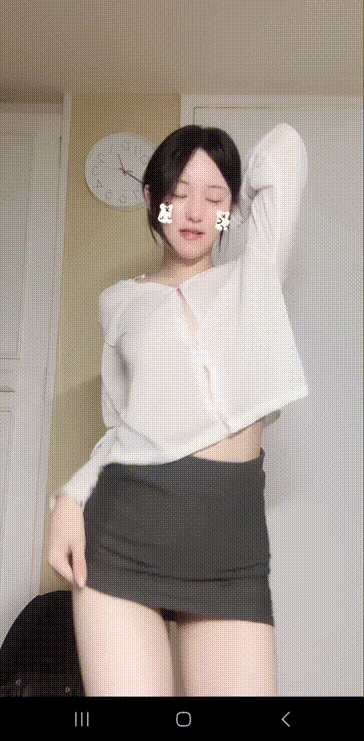 085398dfe691f75195af3fc23fe0aeed_1735293801_5394.gif
