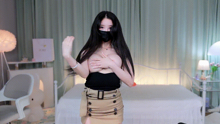 132349a4d63514d47aec8fc0d9285cc9_1733749275_0616.gif