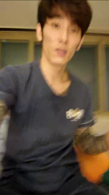 3bbcf55058b95477c3f301f2e36c0e19_1733724535_8274.gif