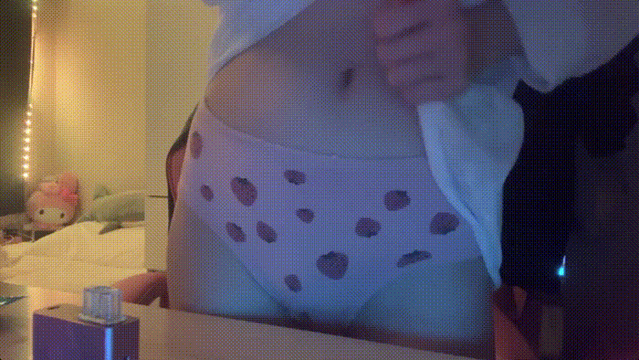 71b372f4c4753f5a369d8b231a7c26f8_1735359365_1805.gif