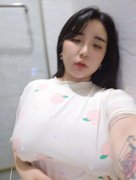71b372f4c4753f5a369d8b231a7c26f8_1735359515_6176.gif