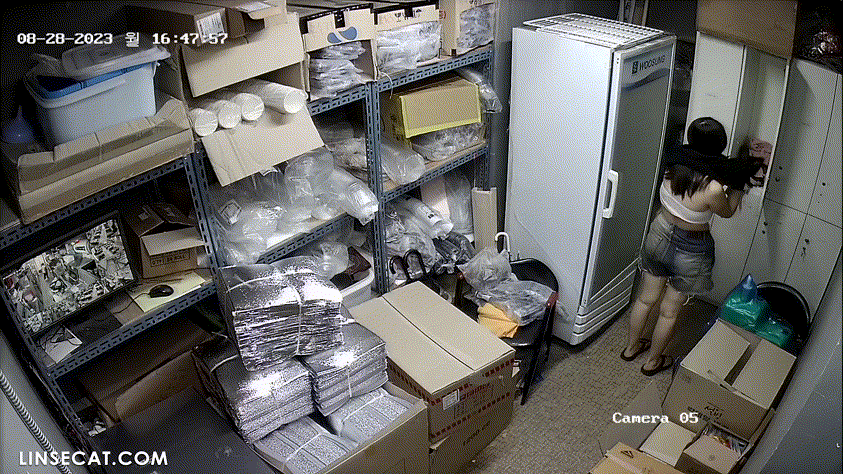 8246170e77f9e306d65a565ca3f1afa3_1734854090_3742.gif