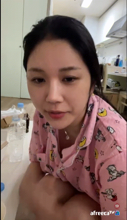 8f9cdcfa229a4ab931cdd1c4ecdd519d_1735127652_2412.gif