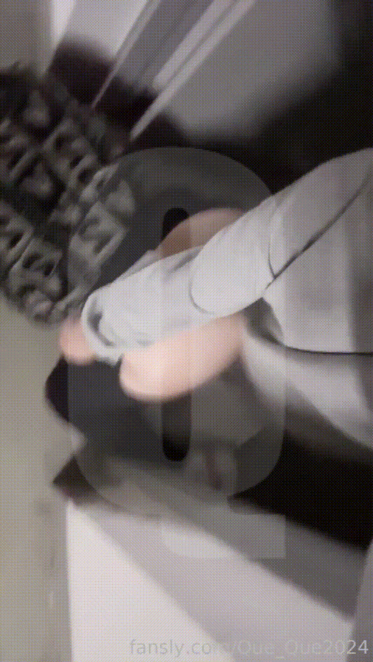 9dee25ccd6c2c6935e8edec4186ba706_1734426704_4186.gif