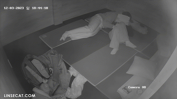 b15beb86af3b573e1919aab51b06d8ea_1733461058_1493.gif
