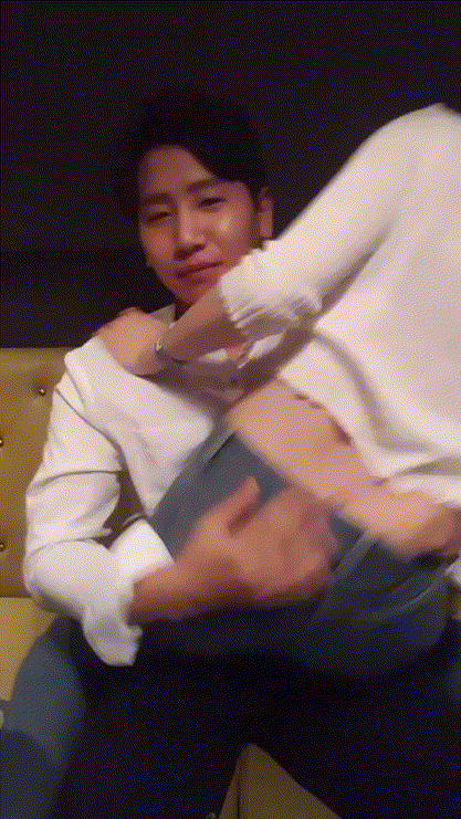 c2f81e7d27eec92bc7d32dc6cc6d7955_1734081512_7959.gif