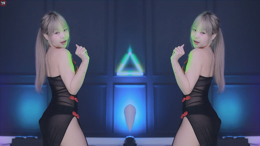 0f9605f23fe1ae41005b9052c3b0bc21_1736922234_9953.gif
