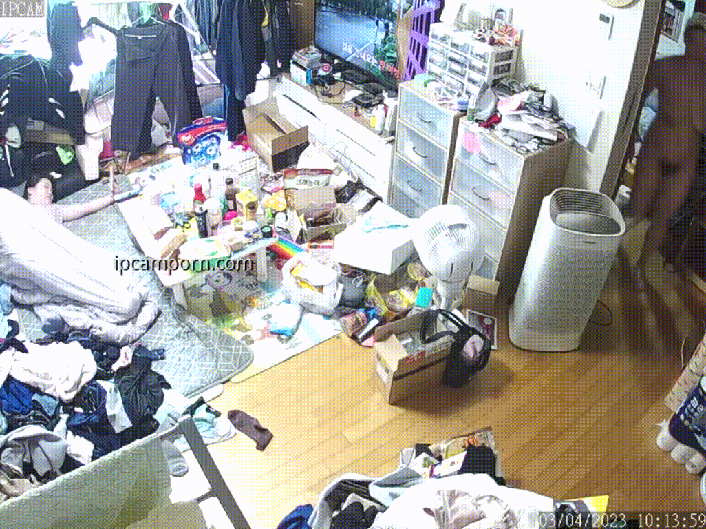0fffdc52e3b9a3484f8ac235c5723951_1737621843_2009.gif