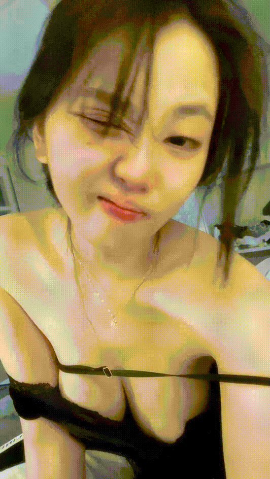 197f0bf88965bcc57fb7d6b80c95d927_1738309388_1039.gif