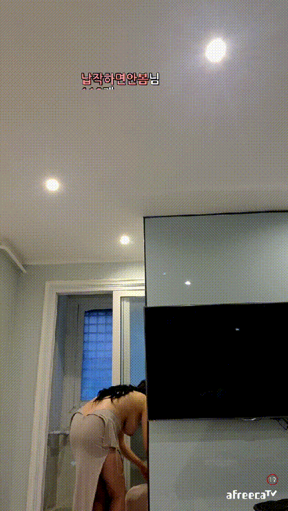 2f5ef051e61f82f21c636326d38e4dda_1736569863_6079.gif
