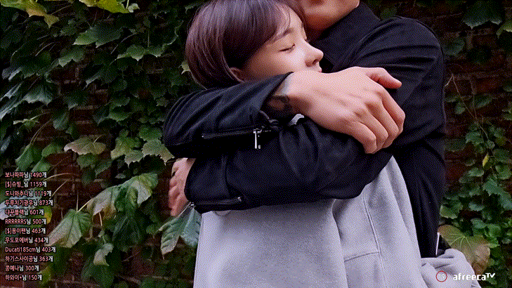 448a14954ef636e72f474de2e90c2b38_1736412245_1997.gif