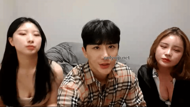 4c2f8b7c94d2f113906569d2a45ea5b1_1738315600_388.gif