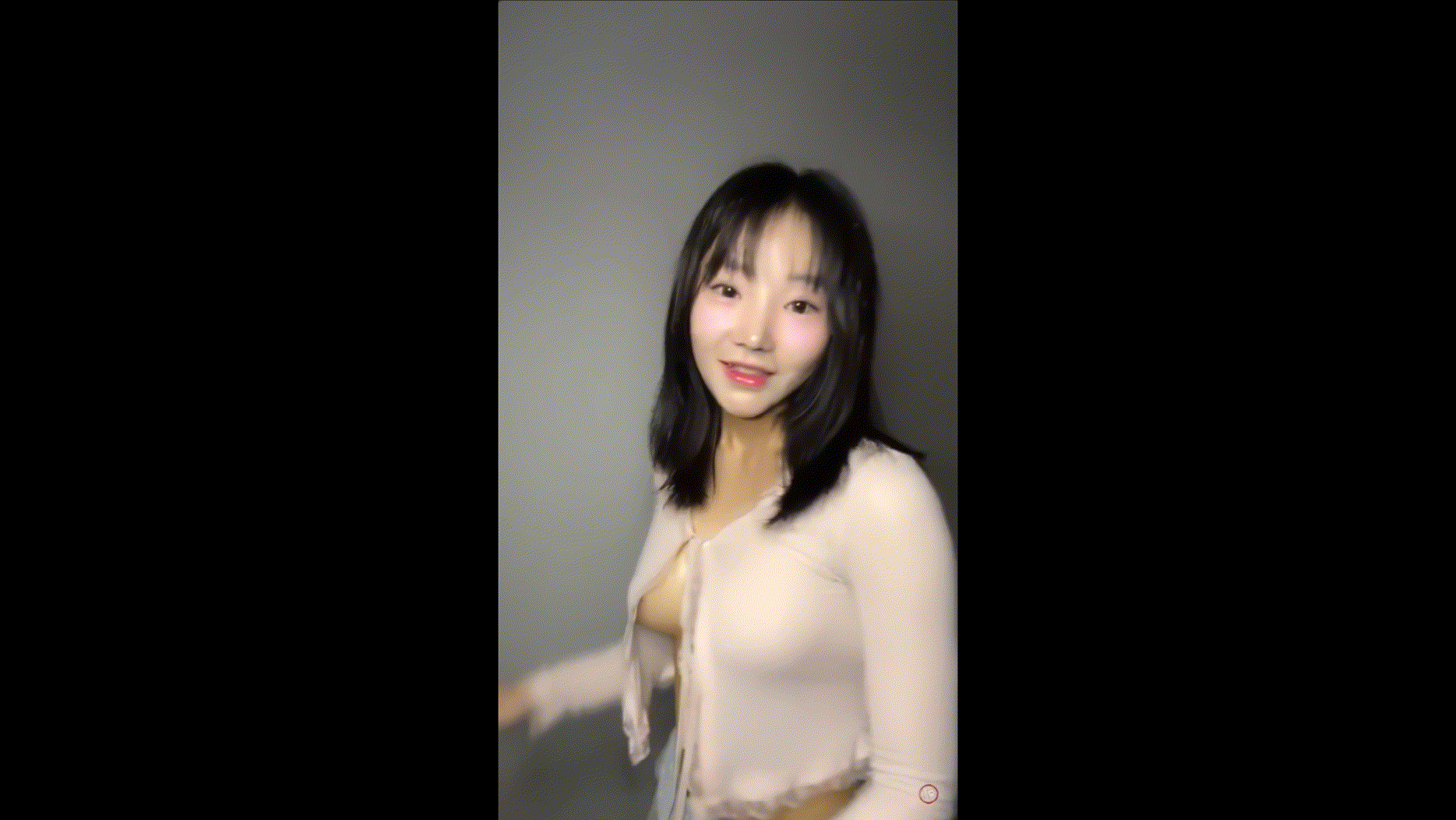 5ab494cf8211ae35c556b0e983405424_1738312038_2495.gif