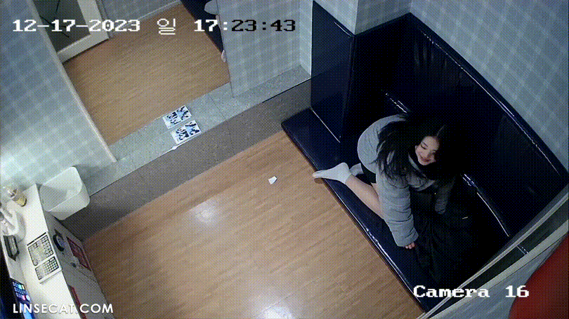 9b21e2c6becad7126cba52a244f4c340_1736239746_5752.gif