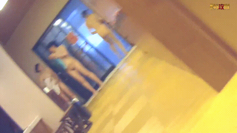 a8a3dd1f3e13843c41c80548f3dec06f_1735905624_2905.gif