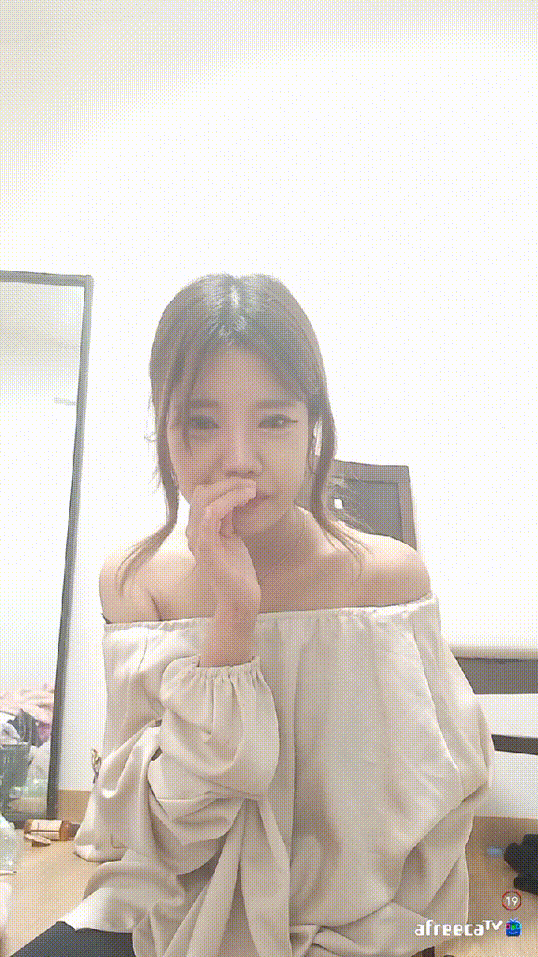 b6893325c3882f1f09a6332d766a893a_1738074949_4595.gif