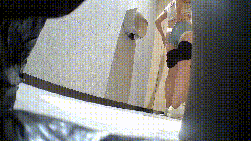 b6893325c3882f1f09a6332d766a893a_1738075503_5906.gif
