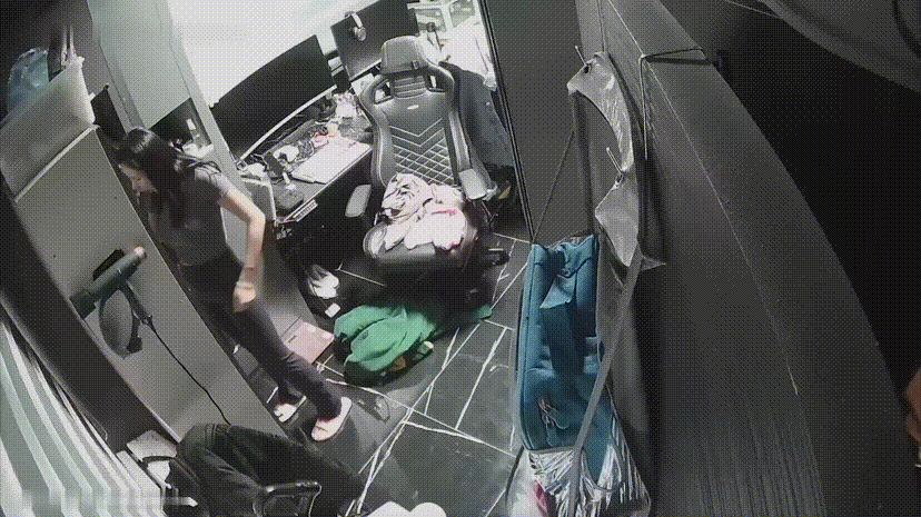 cc303658171c94dc552eb75827ea2812_1735891200_6107.gif