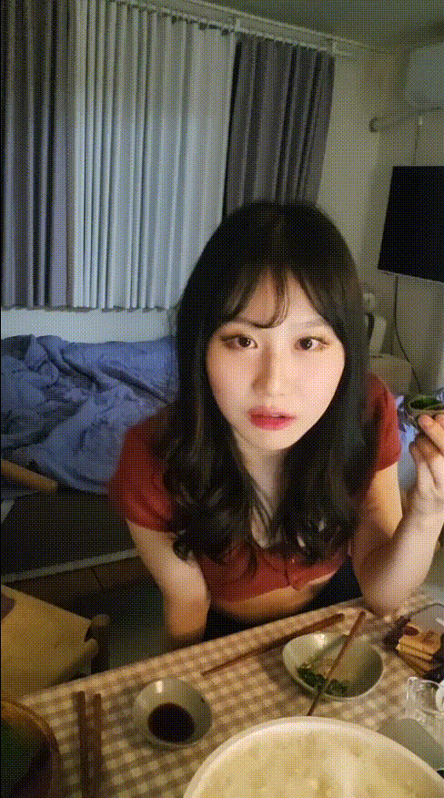 f575bbb27d7a2b927662a6c05a524262_1735900419_9657.gif