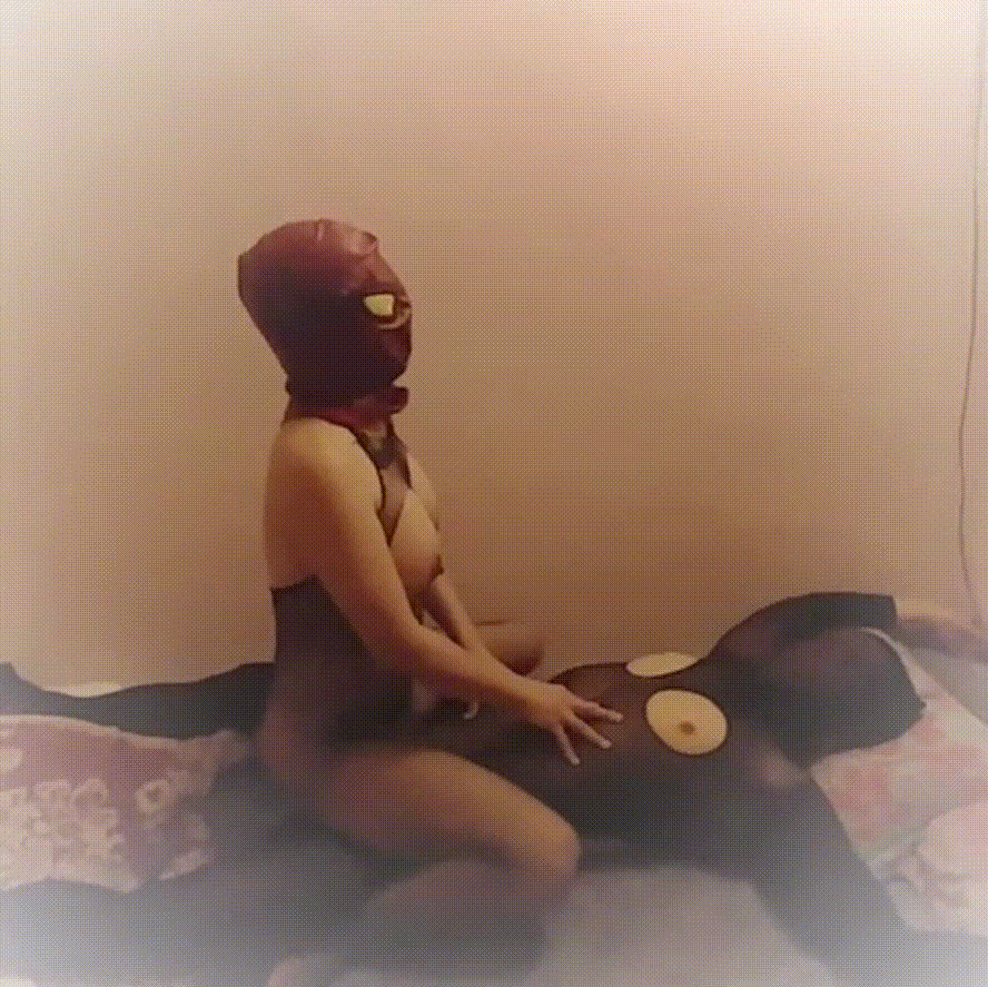 02a9068a0923f82d4652bac8340d7079_1740122369_7884.gif