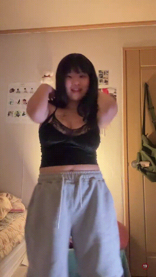 1b15e7a5619d9fdd4eb19373cb9a48ff_1739017787_2629.gif