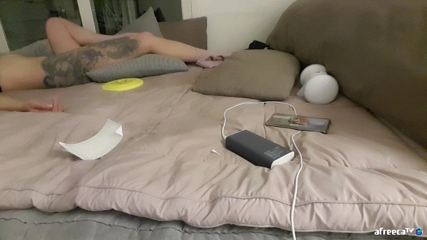 1b8cad27ba4f8799ae3f89a04c0c36b7_1738659229_0986.gif