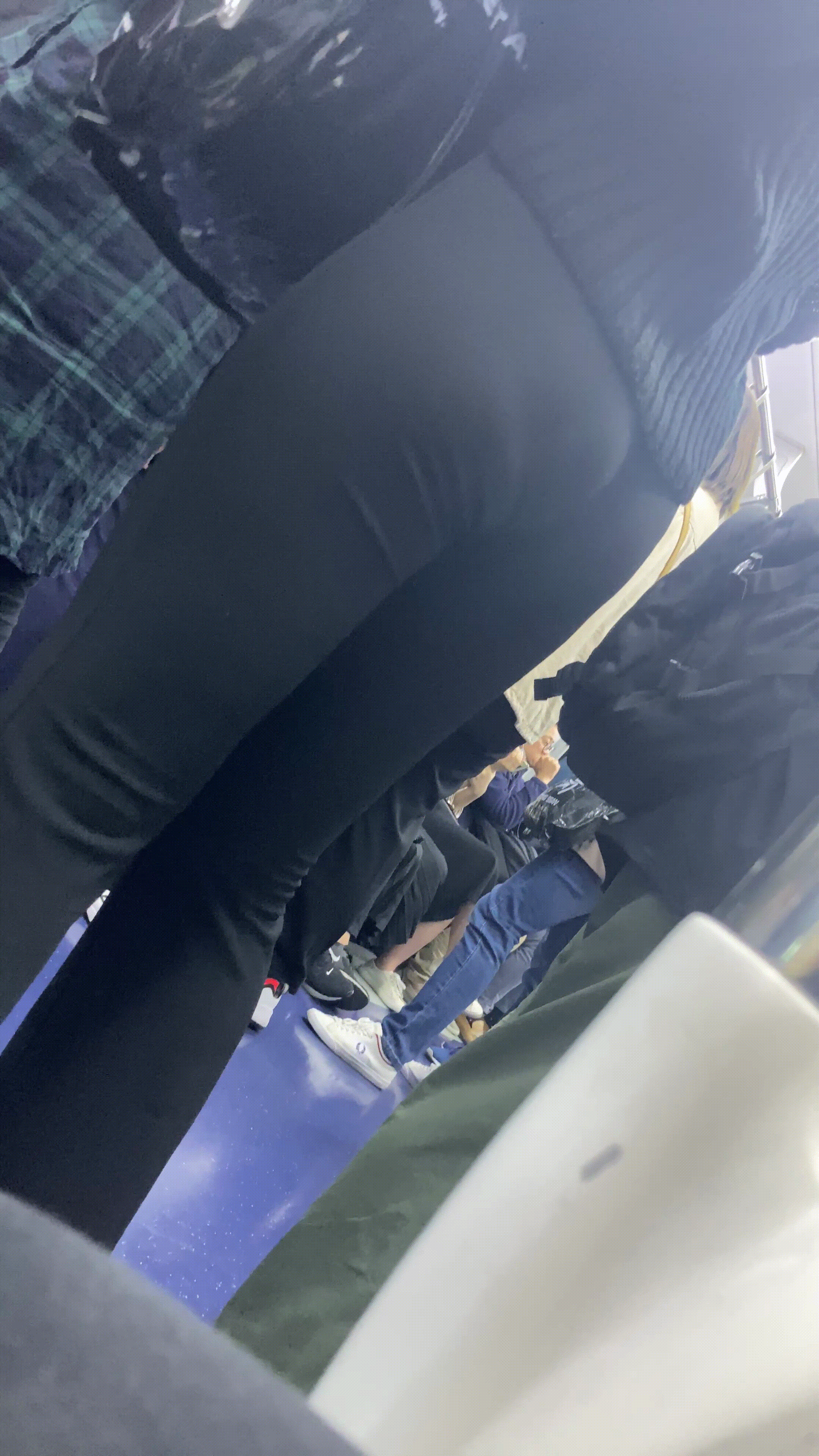 575a453eb3485eef635f2e26b37b47a6_1740714384_2655.gif