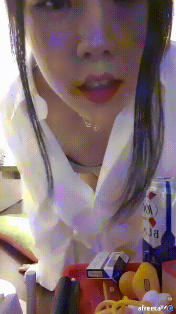6bc2bd2f19a03e2f98428892107a376a_1739346489_5342.gif