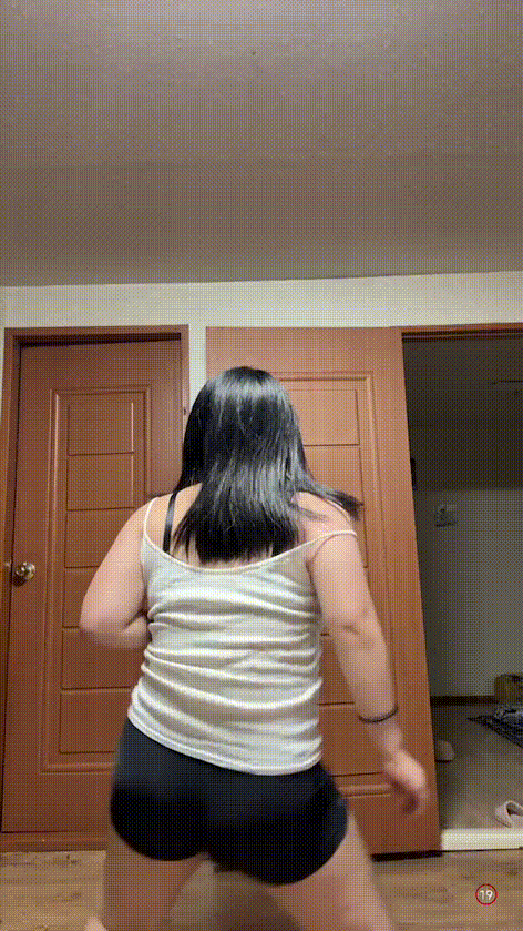 97b65d0bbb2e58dc33e738f39f0a16b6_1740400368_7519.gif