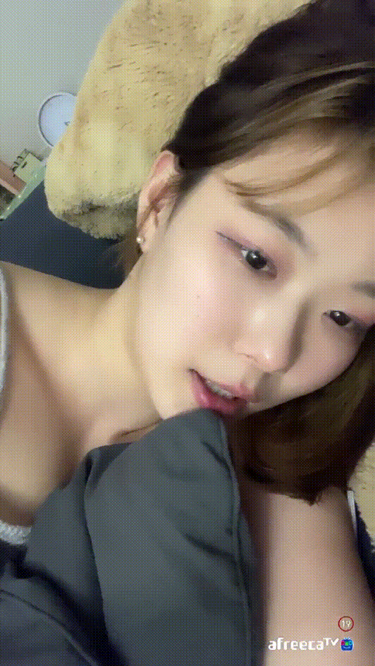 b4a3bcc928e6ff32f1e601613d7db3df_1739610262_4415.gif