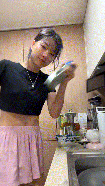 67753408633987b35b36c0c100575259_1741076938_0522.gif