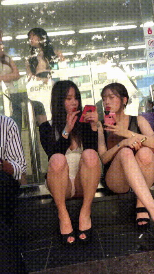 7ad40022204afbcca0ba8ffc8df67611_1742794748_7743.gif