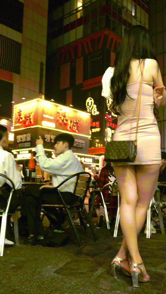 7ad40022204afbcca0ba8ffc8df67611_1742794775_1304.gif