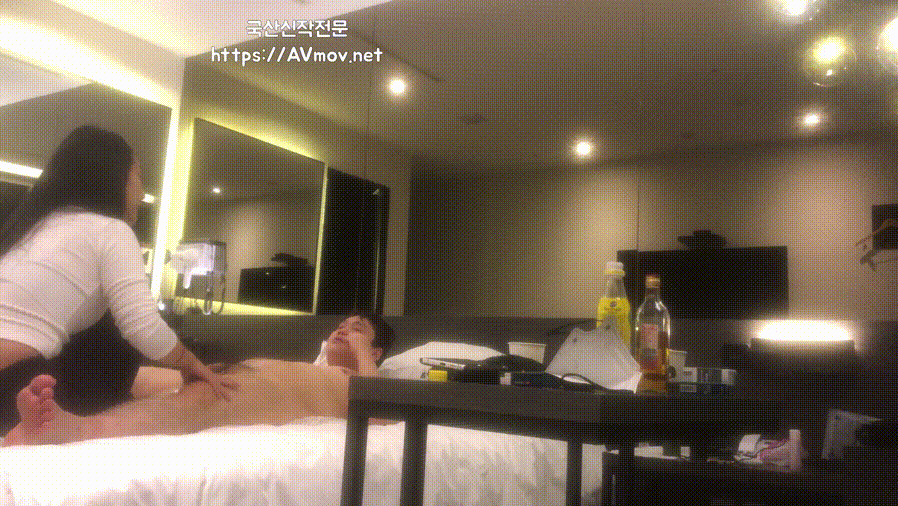 820812b51b1d33bf3c38d9c5a00e7378_1743225618_816.gif