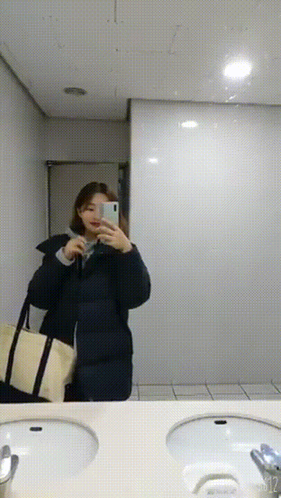 bdeb04c54ac19e209e229fb915535451_1742143919_7465.gif