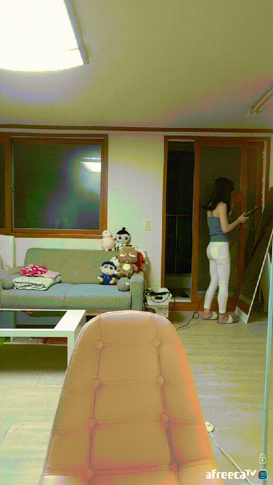 cc875daea83d04b7b08d9ead3ce8ea01_1742215825_0647.gif